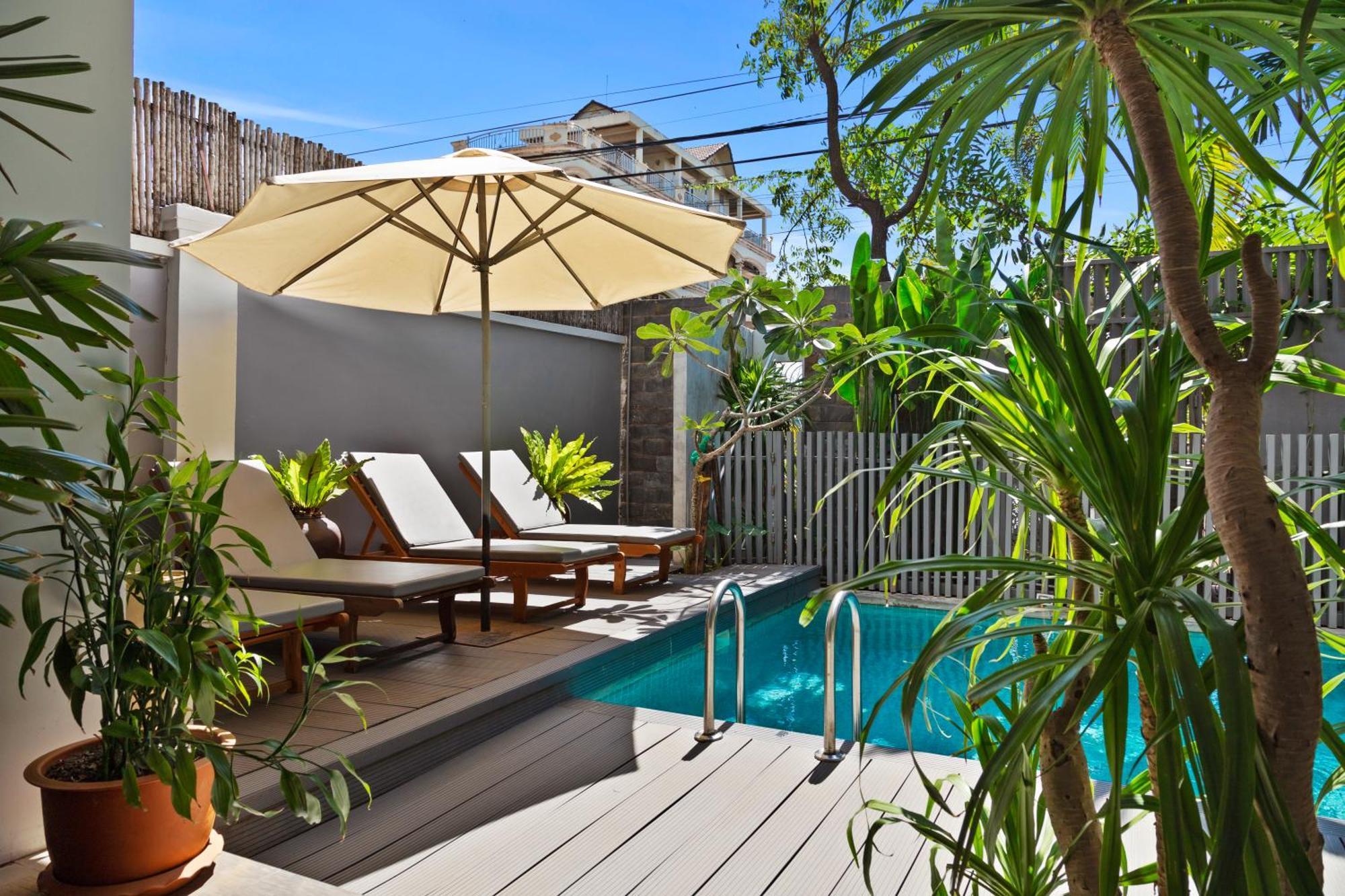 Hotel Five.S Kampot Bagian luar foto